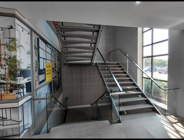 536M² OFFICE TO LET IN WATERFALL